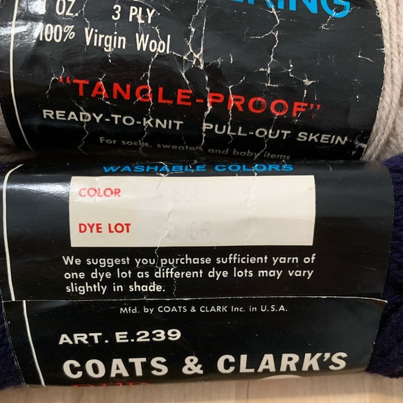 Coats & Clark’s Red Heart Super Fingering Virgin Wool Bundle - Picture 2 of 6